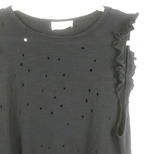 ⭐3/$30 Lavender Field Black Holes Ruffle Tee M